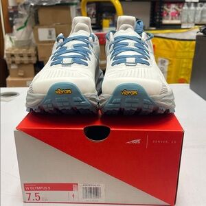Altra Women's Sneakers - White and Blue
